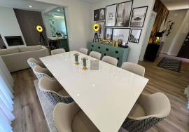 Luxury 3+ 1-Bedroom Villa for Sale in Vilamoura, Algarve - Turnkey Property with Pool & Jacuzzi