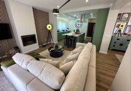 Luxury 3+ 1-Bedroom Villa for Sale in Vilamoura, Algarve - Turnkey Property with Pool & Jacuzzi