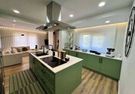 Luxury 3+ 1-Bedroom Villa for Sale in Vilamoura, Algarve - Turnkey Property with Pool & Jacuzzi