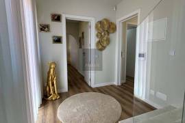 Luxury 3+ 1-Bedroom Villa for Sale in Vilamoura, Algarve - Turnkey Property with Pool & Jacuzzi