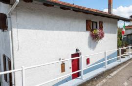 Excellent 2 Bed Villa for Sale In Mezzana Mortigliengo Piedmont
