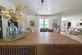 Stunning 4 Bedroom Villa For Sale In La Garde Freinet