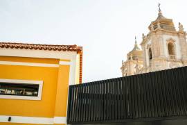 Boutique Hotel For Sale In Leiria