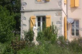 CHATEAU DE MONTCRU 12 Bedrooms For Sale In Allières Ariège