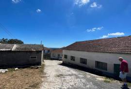 Excellent 6 Bed House For Sale in Taboada Galicia