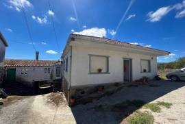 Excellent 6 Bed House For Sale in Taboada Galicia