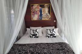 Excellent 7 bed House For Sale In Aumagne
