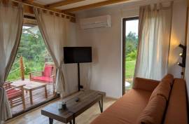 Excellent 1 Bed Log Cabin For Sale in Grozăvești