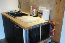 Excellent 1 Bed Log Cabin For Sale in Grozăvești
