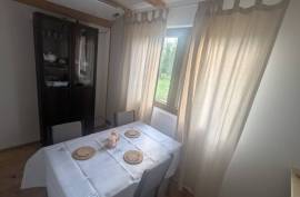 Excellent 1 Bed Log Cabin For Sale in Grozăvești