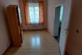 Building with 4 Apartments For Sale in Wilhelmsburg