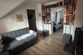 Building with 4 Apartments For Sale in Wilhelmsburg