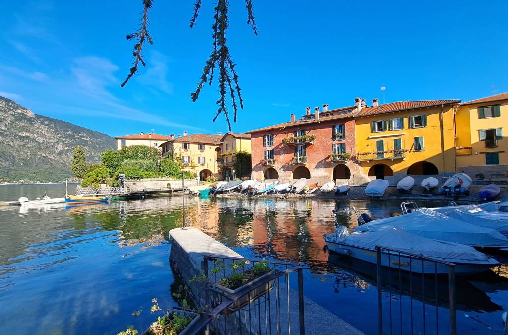 Stunning 2 Bed Apartment for Sale In Mandello del Lario Lake Como Lecco