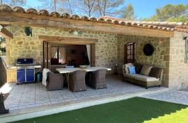 Luxury 3 bed Villa For Sale In Fayence Var