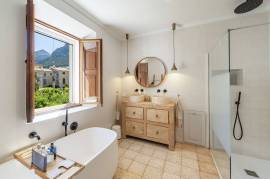 Luxury 4 Bed Townhouse For Sale in Soller Mallorca