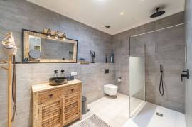 Luxury 4 Bed Townhouse For Sale in Soller Mallorca