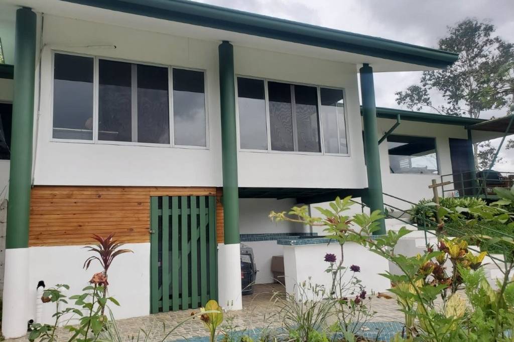 Stunning 2 Bed House With Food Forest For Sale in Turrialba Costa