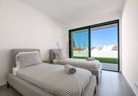 3 bedroom villa for sale in Lagos
