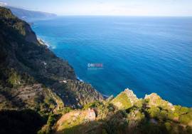 Land in São Jorge with Infinite View over the Atlantic and the North Coast Land in São Jorge with Infinite View over the Atlantic and the North Coast