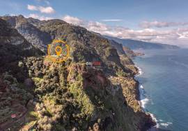 Land in São Jorge with Infinite View over the Atlantic and the North Coast Land in São Jorge with Infinite View over the Atlantic and the North Coast