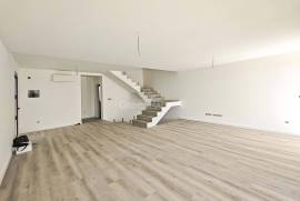 Semi-detached house 3 Bedrooms - Nova - Pico dos Barcelos