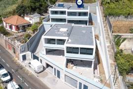 Townhouse Funchal Pico dos Barcelos