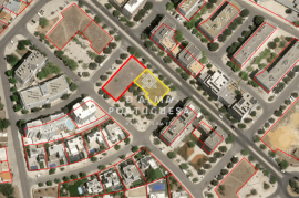 Urban Land | Building Construction | 16 homes | Loulé centre