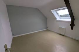 Flats / Apartments for rent - 2 rooms - 36 m2 - PLOERMEL - (56800)