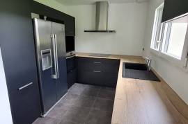 Houses for rent - 4 rooms - 80 m2 - PLEUCADEUC - (56140)