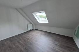 Houses for rent - 4 rooms - 80 m2 - PLEUCADEUC - (56140)
