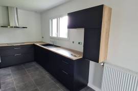 Houses for rent - 4 rooms - 80 m2 - PLEUCADEUC - (56140)