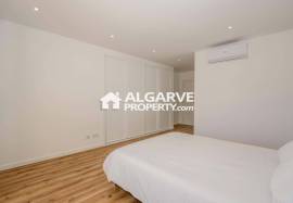 4-Bedroom Villa with Private Pool for Sale in Vilamoura