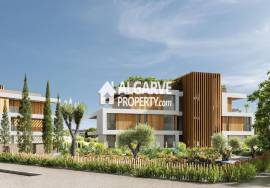 Luxury Living in Vilamoura with Gardens and Sea View Rooftop