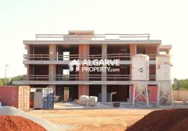 Luxury Living in Vilamoura with Gardens and Sea View Rooftop