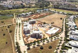 Luxury Living in Vilamoura with Gardens and Sea View Rooftop
