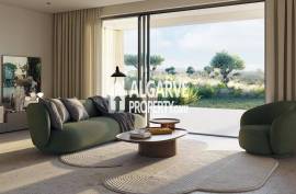 T2 Ground-Floor Apartment with Private Garden in Luxury Complex