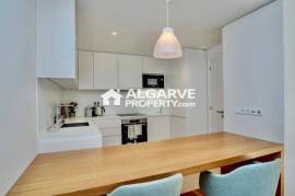 Luxury one bedroom apartment with private garden close to the Marina and Falésia Beach in Vilamoura, Algarve
