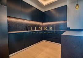 Contemporary 3-Bedroom Villa with Sea View and Exclusive Ambiance – Arco da Calheta