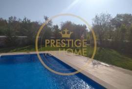 4 bedroom villa with swimming pool for annual rental