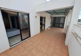 3+1 BEDROOM PENTHOUSE, GARAGE AND STORAGE ROOM LOULÉ CENTRO