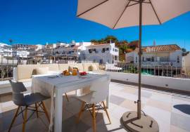 3 bedroom apartment next to the beach - short and medium term rentals.