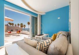 3 bedroom apartment next to the beach - short and medium term rentals.