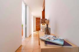 Single 9 Bedroom Villa in Vale do Lobo