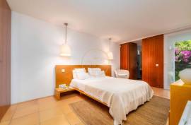 Single 9 Bedroom Villa in Vale do Lobo