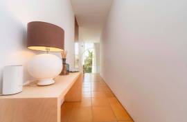 Single 9 Bedroom Villa in Vale do Lobo