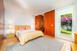 Single 9 Bedroom Villa in Vale do Lobo