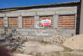 Warehouse with 254m² in Gondar – Close to the Access to the Motorway and the Center of Guimarães