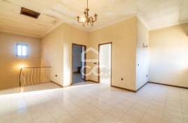 Detached 4 Bedroom House in São Mamede do Coronado, Trofa
