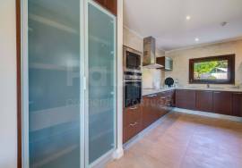 3-Bedroom Villa with Private Pool & Garden | Carvoeiro