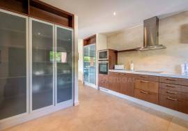 3-Bedroom Villa with Private Pool & Garden | Carvoeiro